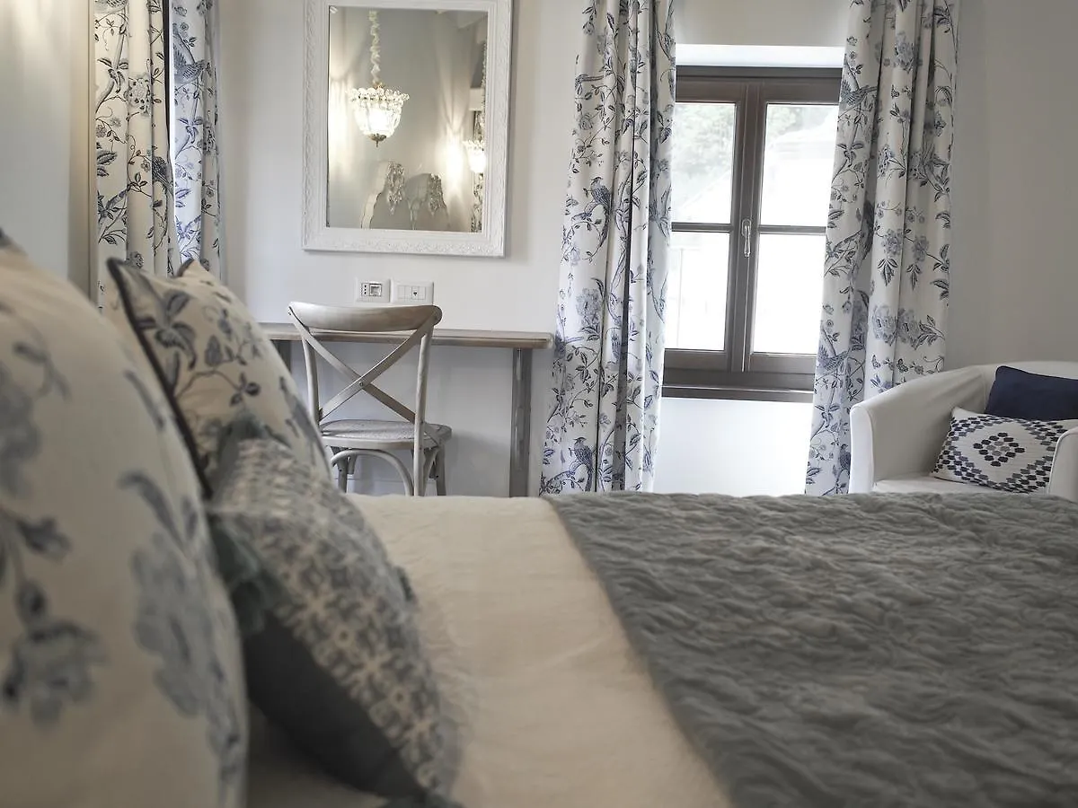 Le Sei Dame Hotel Bardi Italy