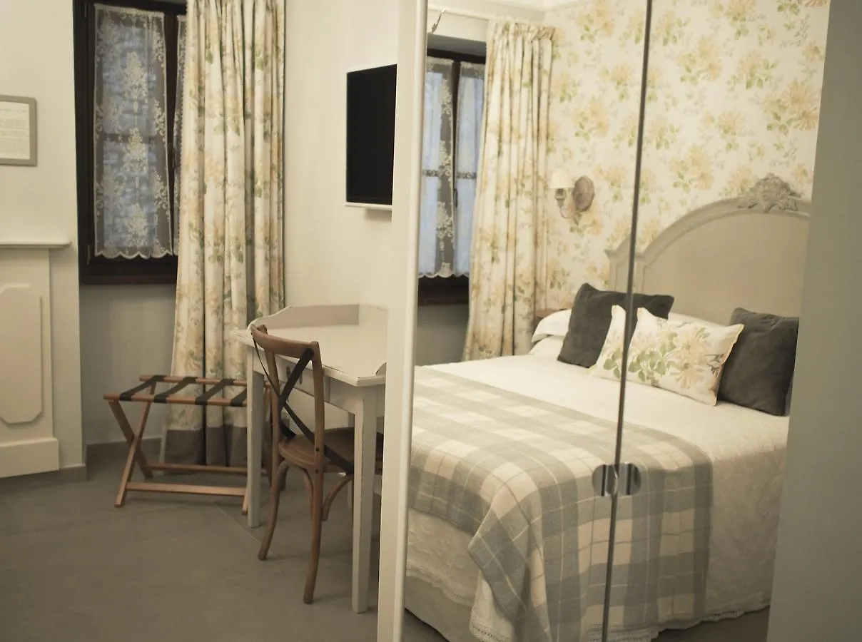 Le Sei Dame Hotel Bardi
